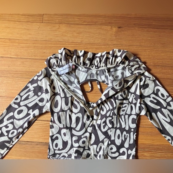 House of Sunny Scooby Party
Top Sz 4 - Picture 12 of 16